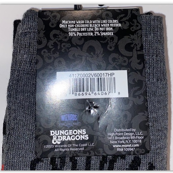 Dungeons & Dragons Crew Socks 2 Pair Men 6.5-12 Black Gray Red D&D Critical Miss - Picture 4 of 9